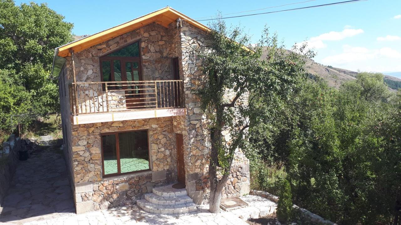 Paradise Guest House Tsachkadzor Buitenkant foto